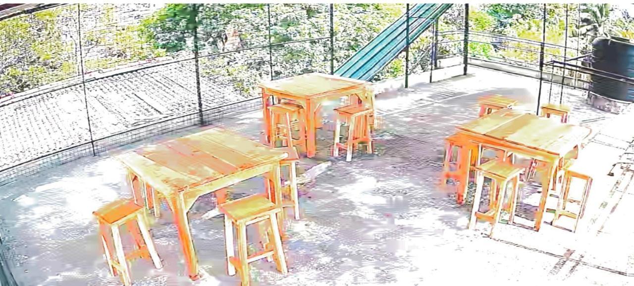 Asrama Hostels And Kolombo